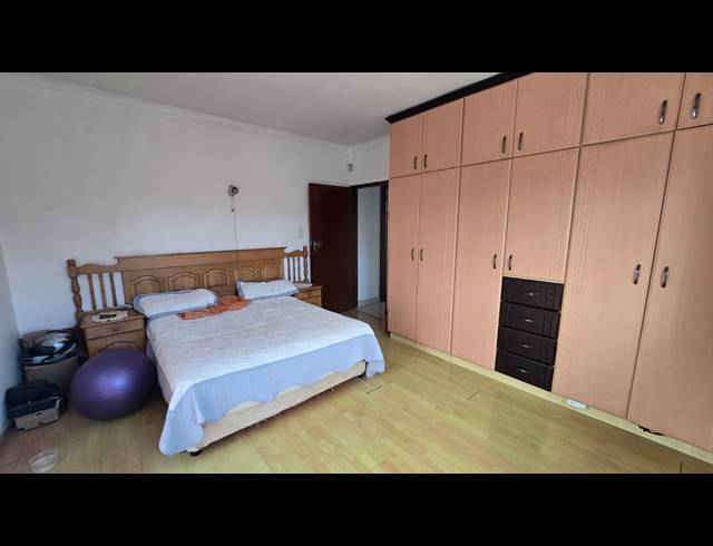850M² BUILDING FOR SALE IN DAWNSIDE